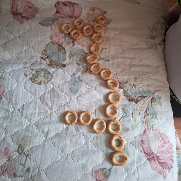 И такие игры у сына тоже бывают