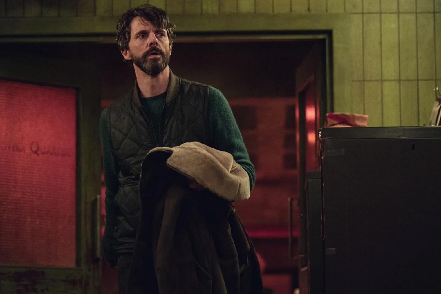 Сериал основан на цикле детективных бестселлеров писателя Юсси Адлер-Ольсена. Ранее его книги уже экранизировались, но в формате полнометражных фильмов. Кадр: Netflix