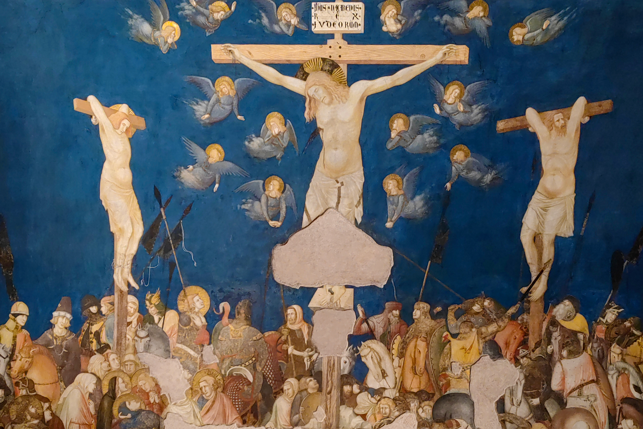 Базилика Святого Франциска внутри полностью расписана. Авторы этой фрески — Джотто и его ученики