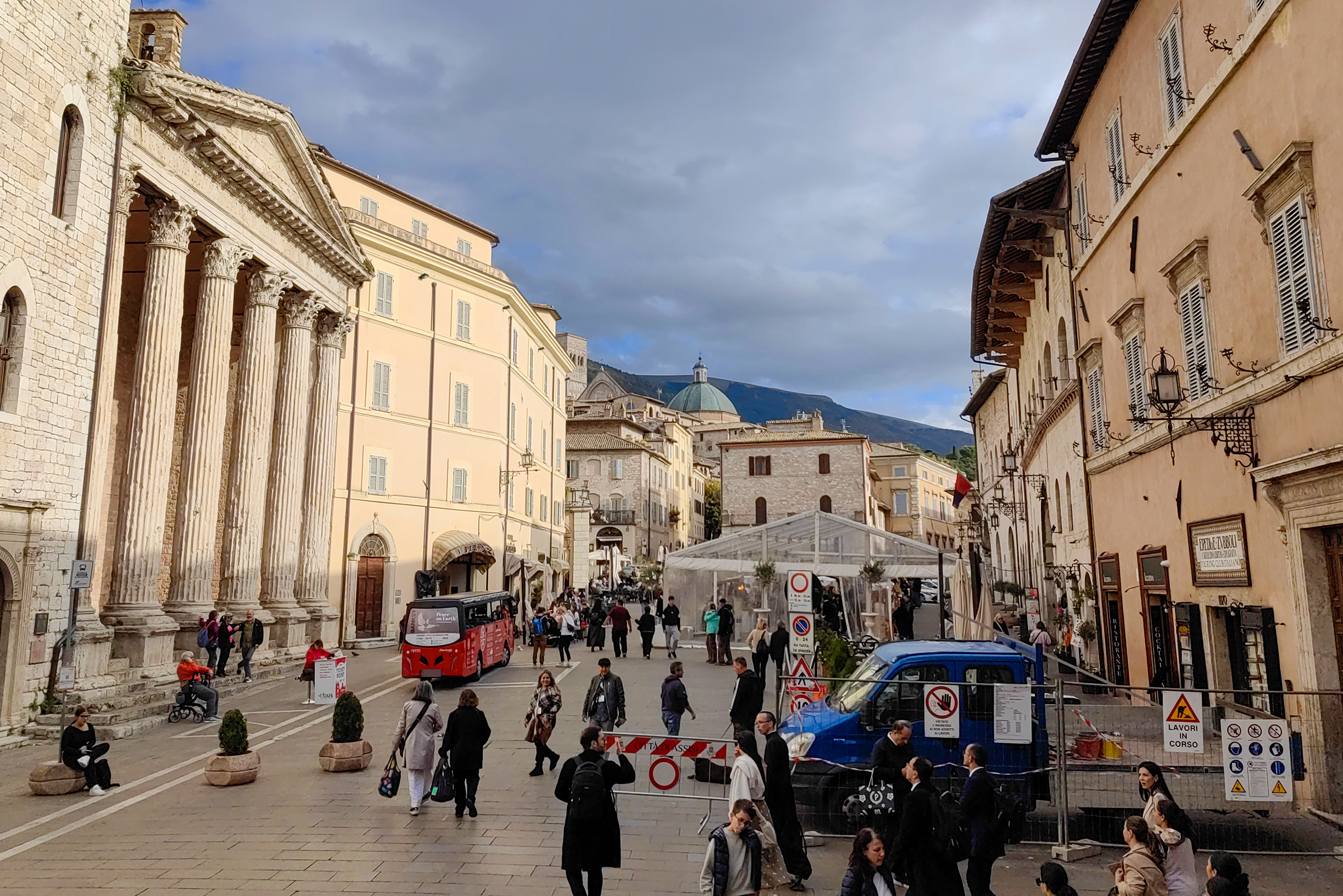 Центральная площадь в Ассизи
