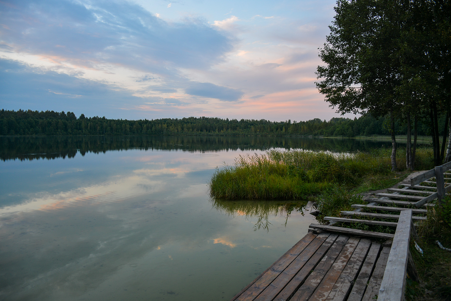 Озеро Светлояр. Фотография: photravel_ru / Shutterstock / FOTODOM