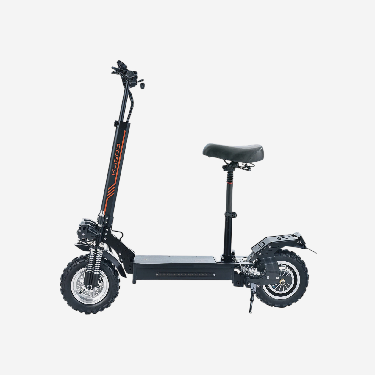 Kugoo M5 выдержит райдера весом 150 кг, справится с бездорожьем и сможет проехать больше половины МКАДа на одном заряде. © kugoo-russia.ru