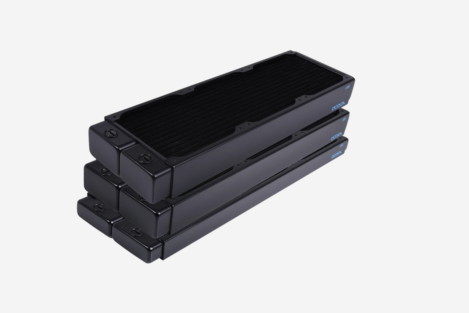 Тонкие радиаторы легкие и компактные, а толстые — производительные