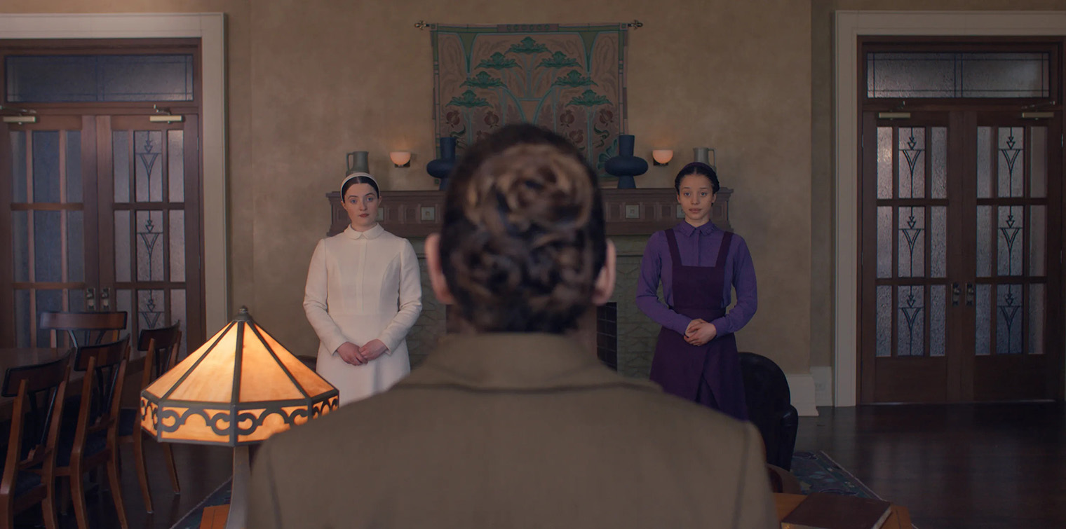 Одну из главных ролей исполняет Чейз Инфинити — актриса из фильма «Битва за битвой». © Hulu