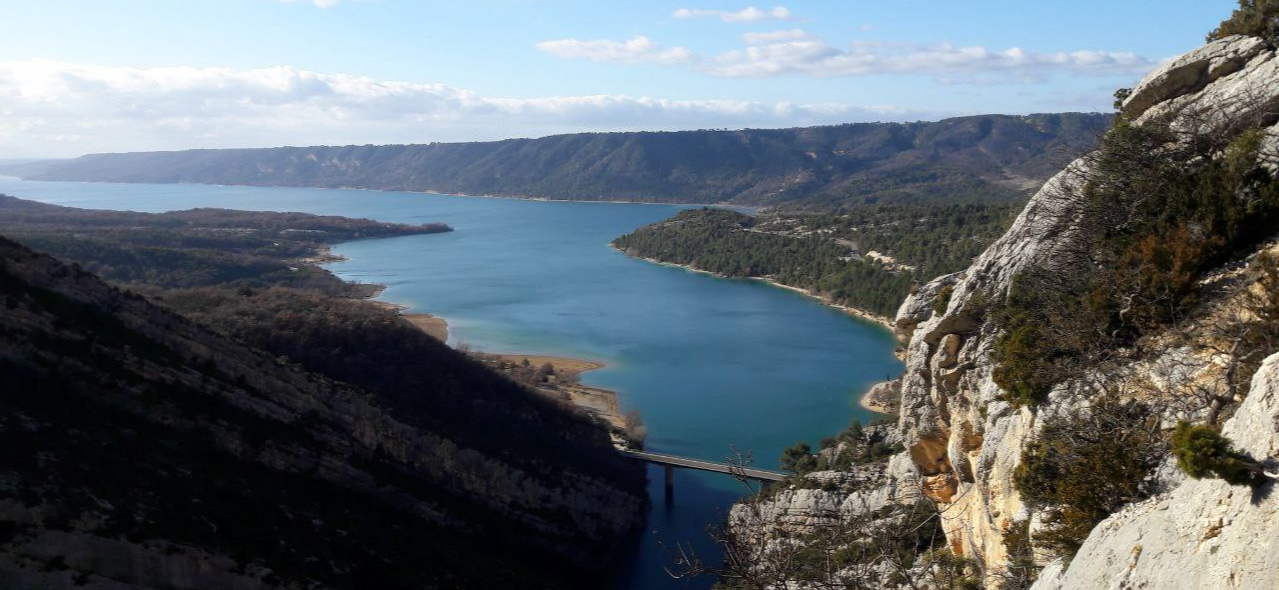 «Улочки в деревушках словно приглашают на прогулку»: как я побывала во Франции