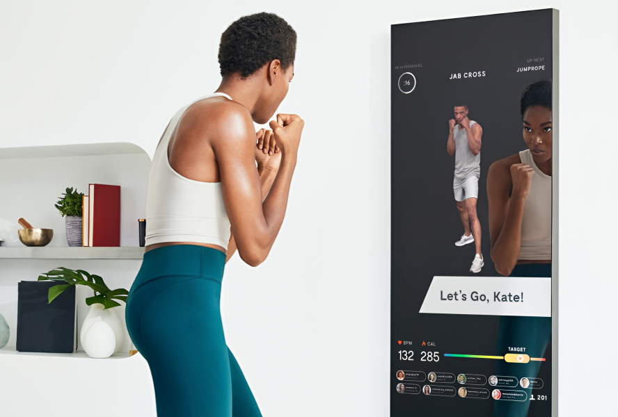 Зеркало с персональным фитнес-тренером Mirror Smart Trainer