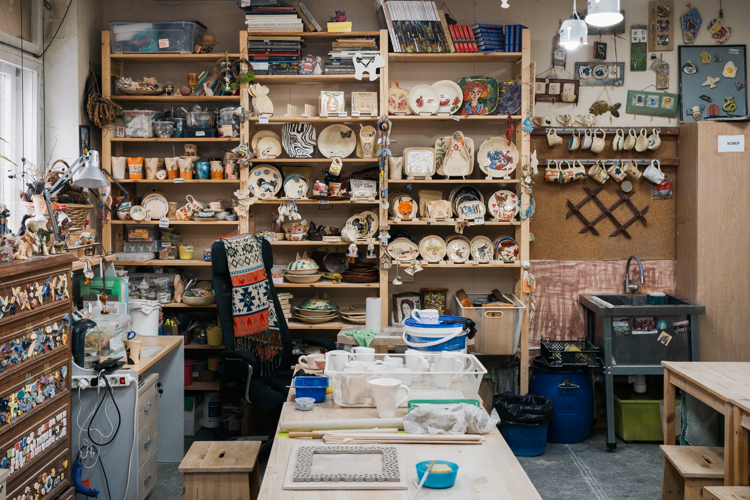 Это нужно даже выпускникам профильных колледжей: люди с ментальными особенностями запоминают информацию только после большого числа повторений