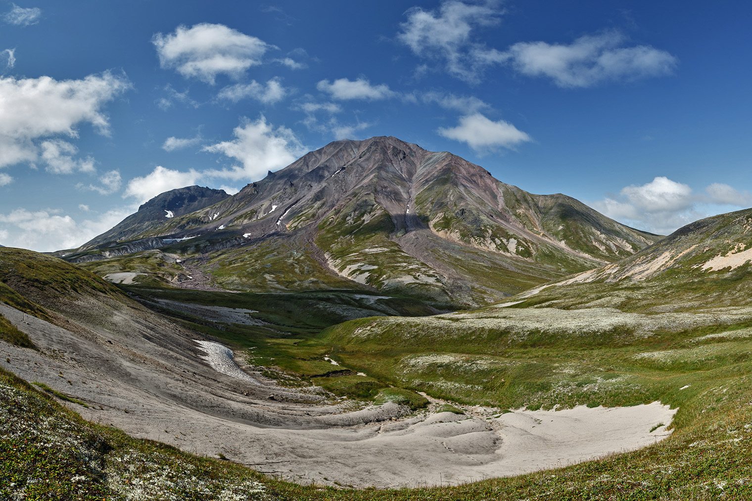 © Alexander Piragis / Shutterstock / FOTODOM