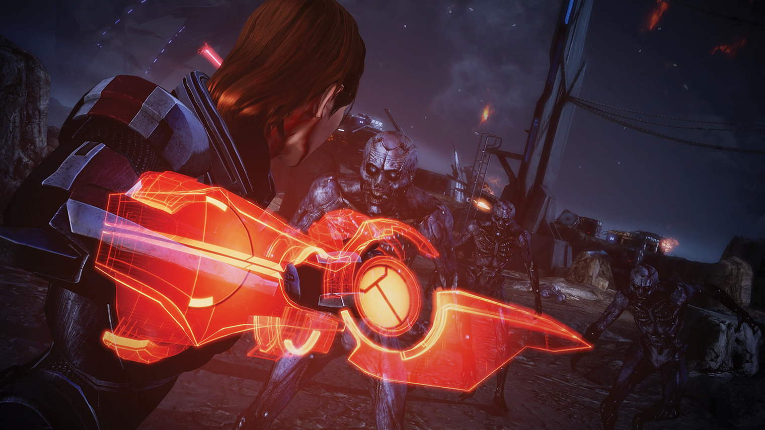 В Mass Effect 3 наконец-то можно модифицировать оружие, делать комбо-удары и использовать заряженные атаки в ближнем бою. © Electronic Arts