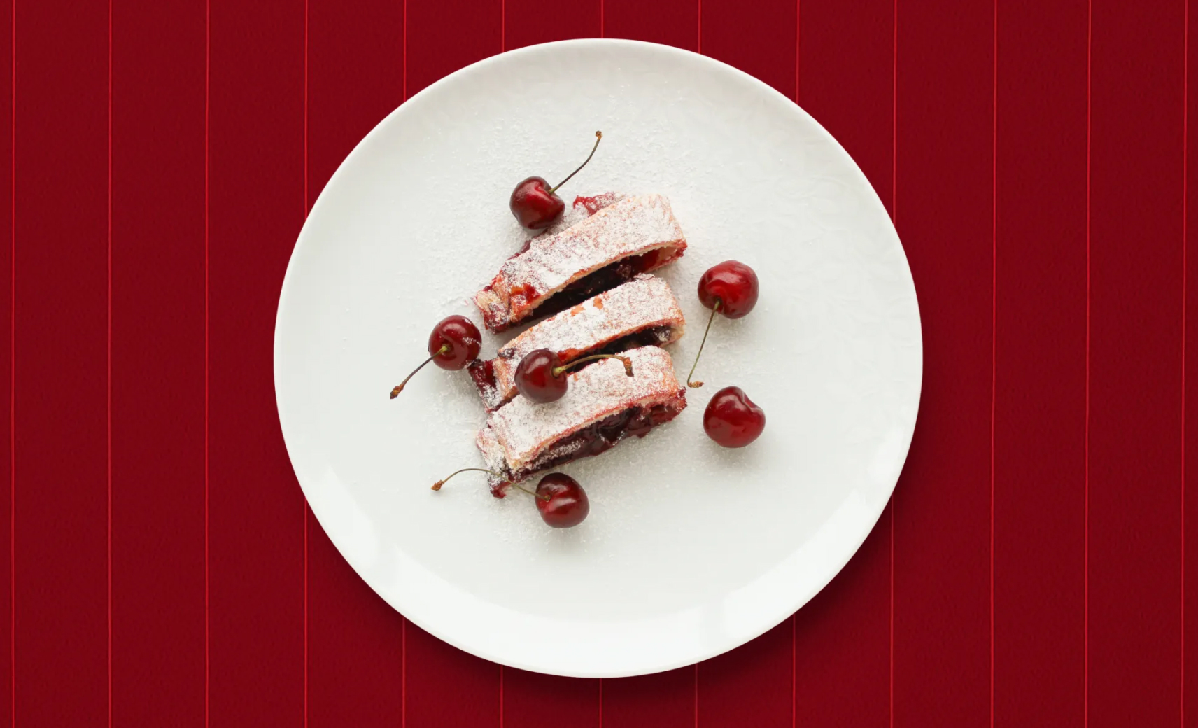 Вишневый штрудель