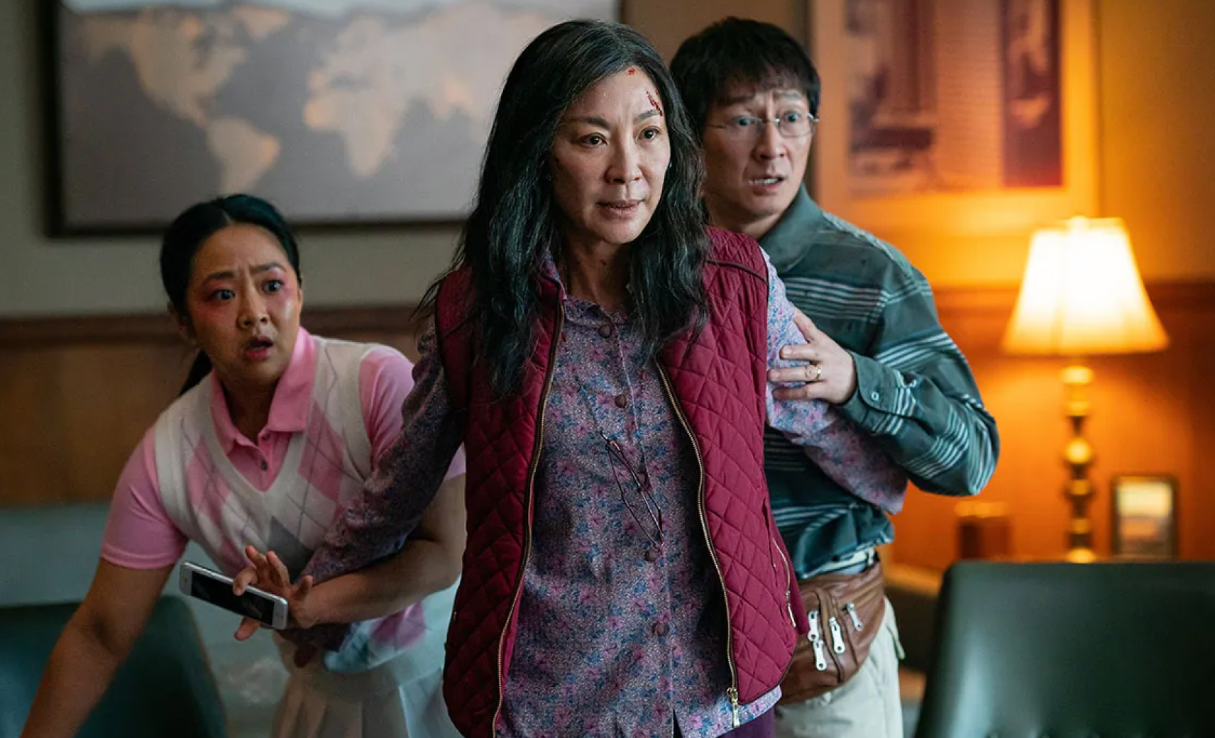 Всё везде и сразу