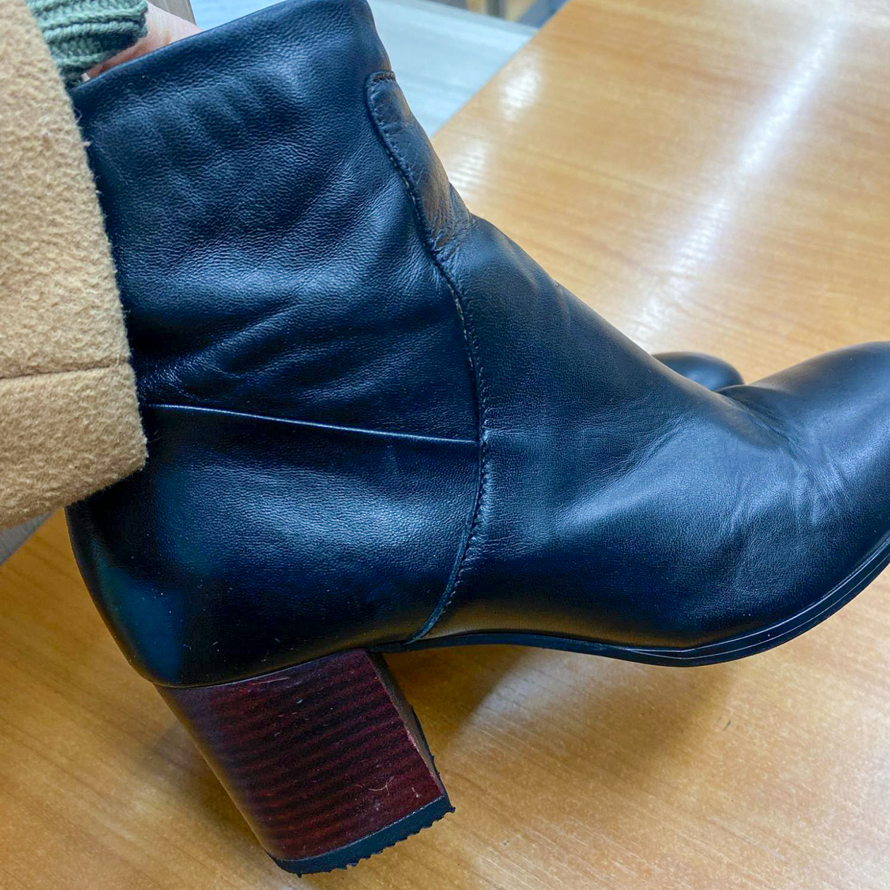 Обновленные ботильоны после ремонта