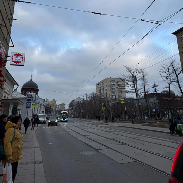 Не очень радостная Москва с утра