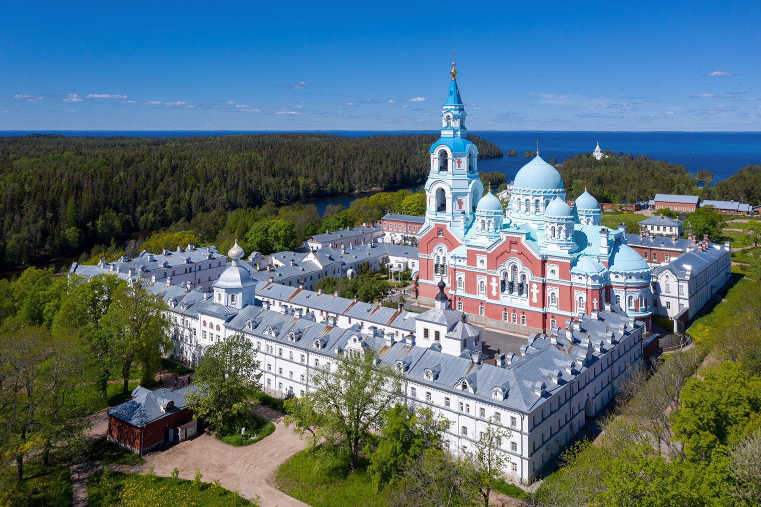 Спасо-Преображенский собор. Фотография: Kirill Skorobogatko / Shutterstock / FOTODOM