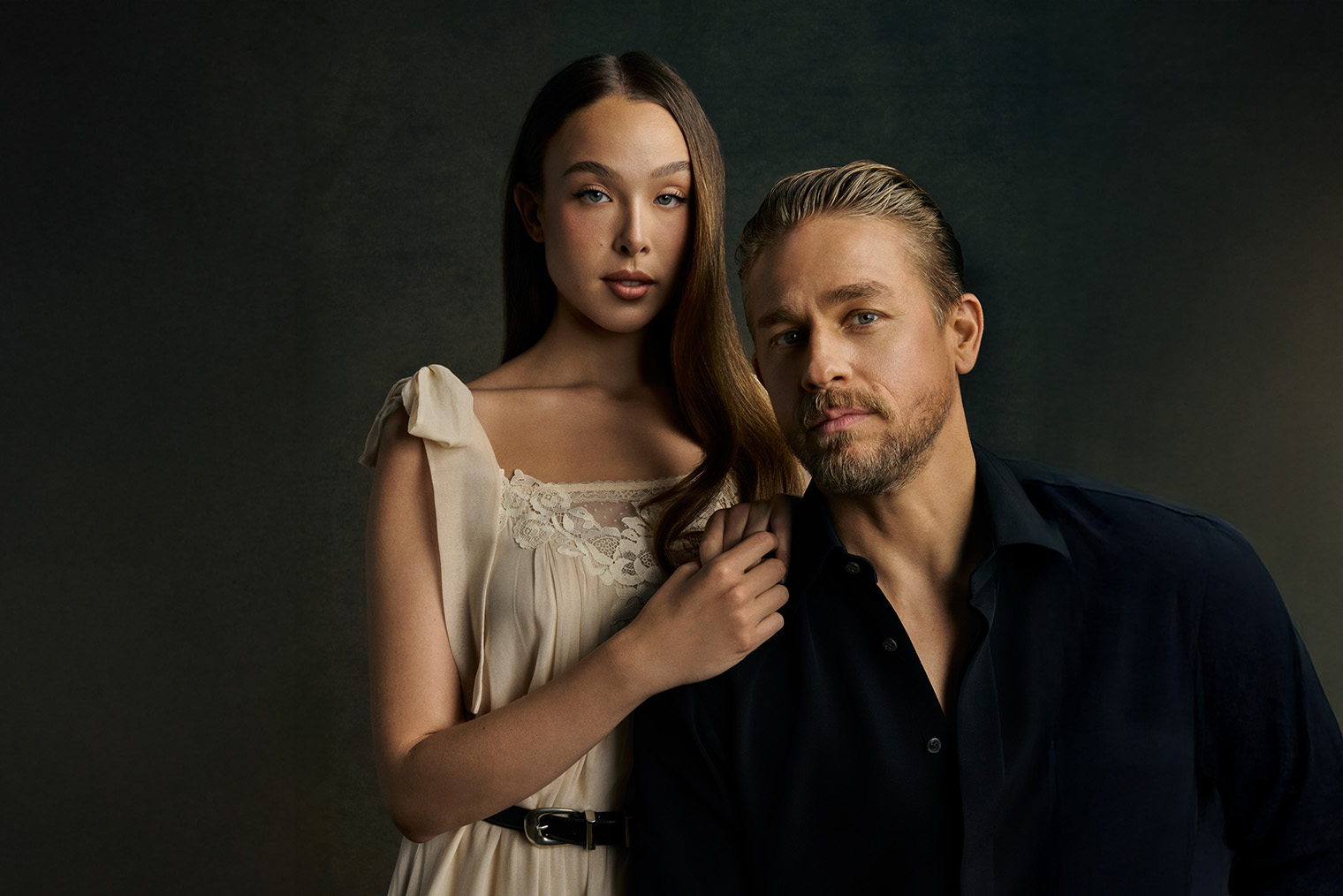 Чарли Ханнэм играл главного героя в третьем сезоне «Монстров», а в четвертом исполнит роль отца Лиззи Борден. © Netflix