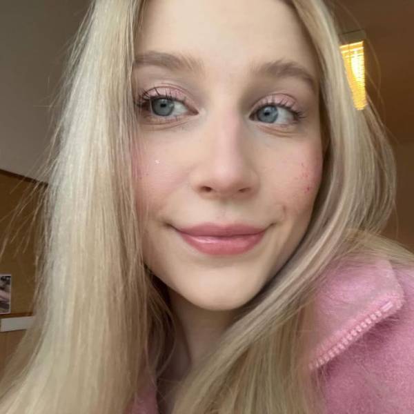 Саша (не) опоздала 