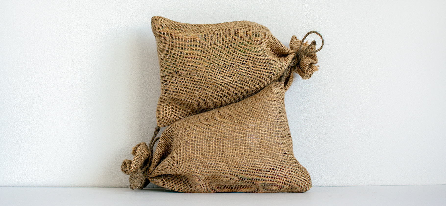 Половина россиян держит наличными больше 30 000 ₽. А сколько храните вы и для каких целей?