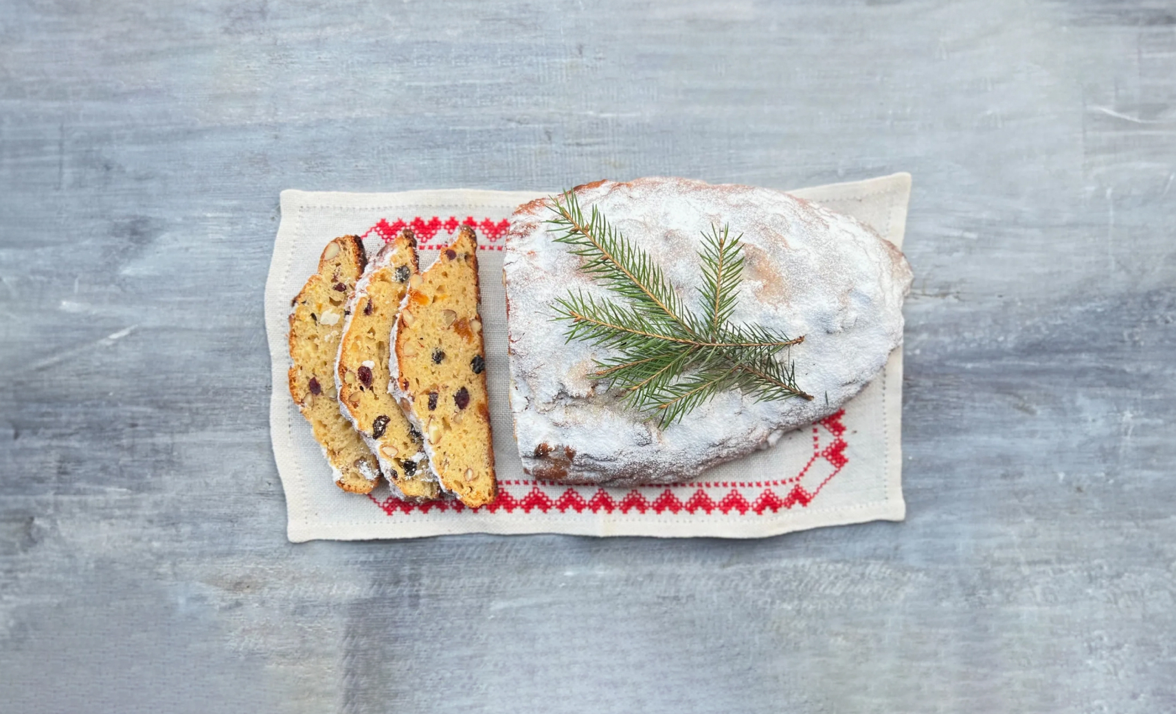 Штоллен с сухофруктами