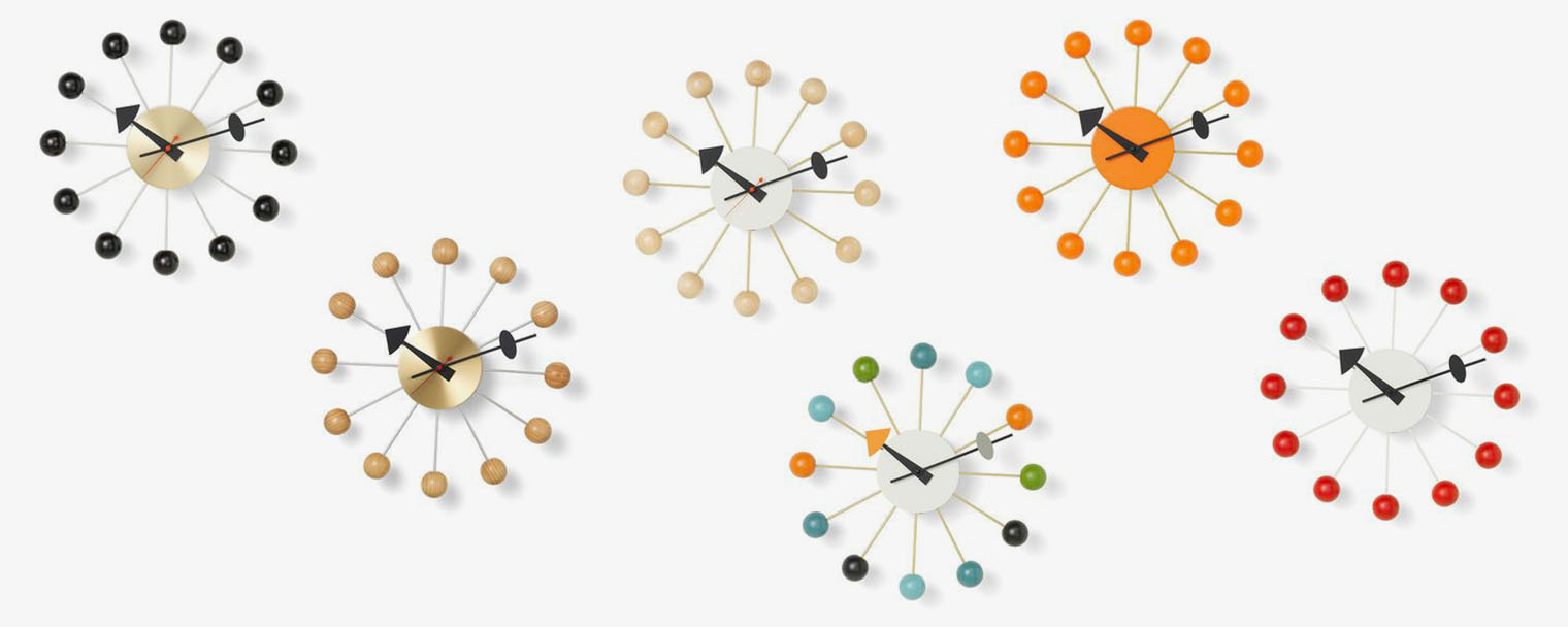 Можно выбрать однотонный или монохромный вариант часов. © vitra.com