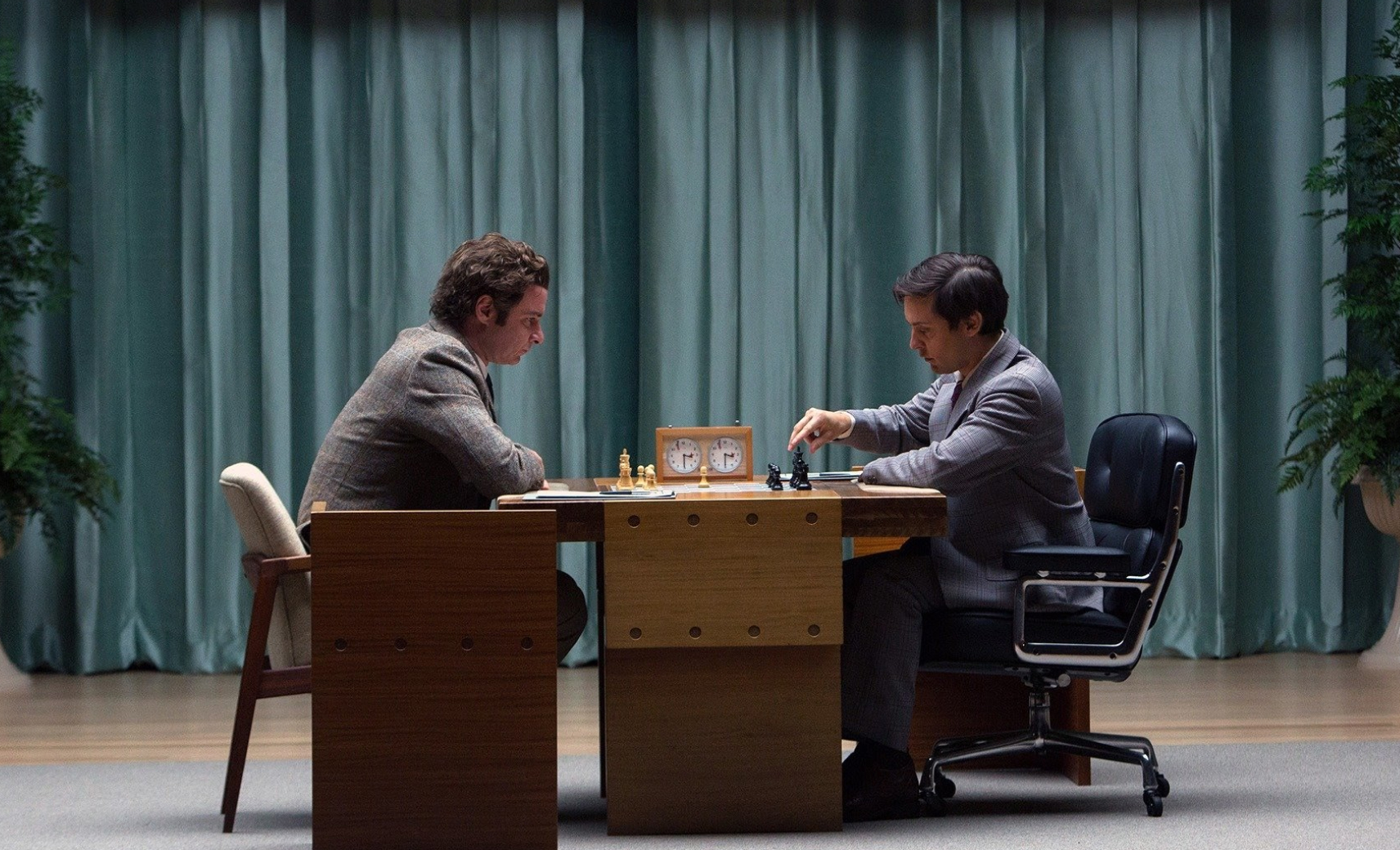 Жертвуя пешкой