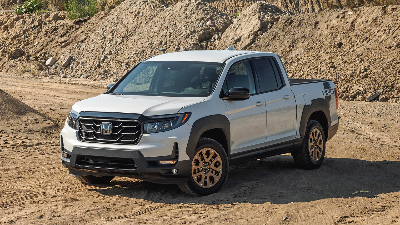 Среднеразмерная Honda Ridgeline HPD. © caranddriver.com