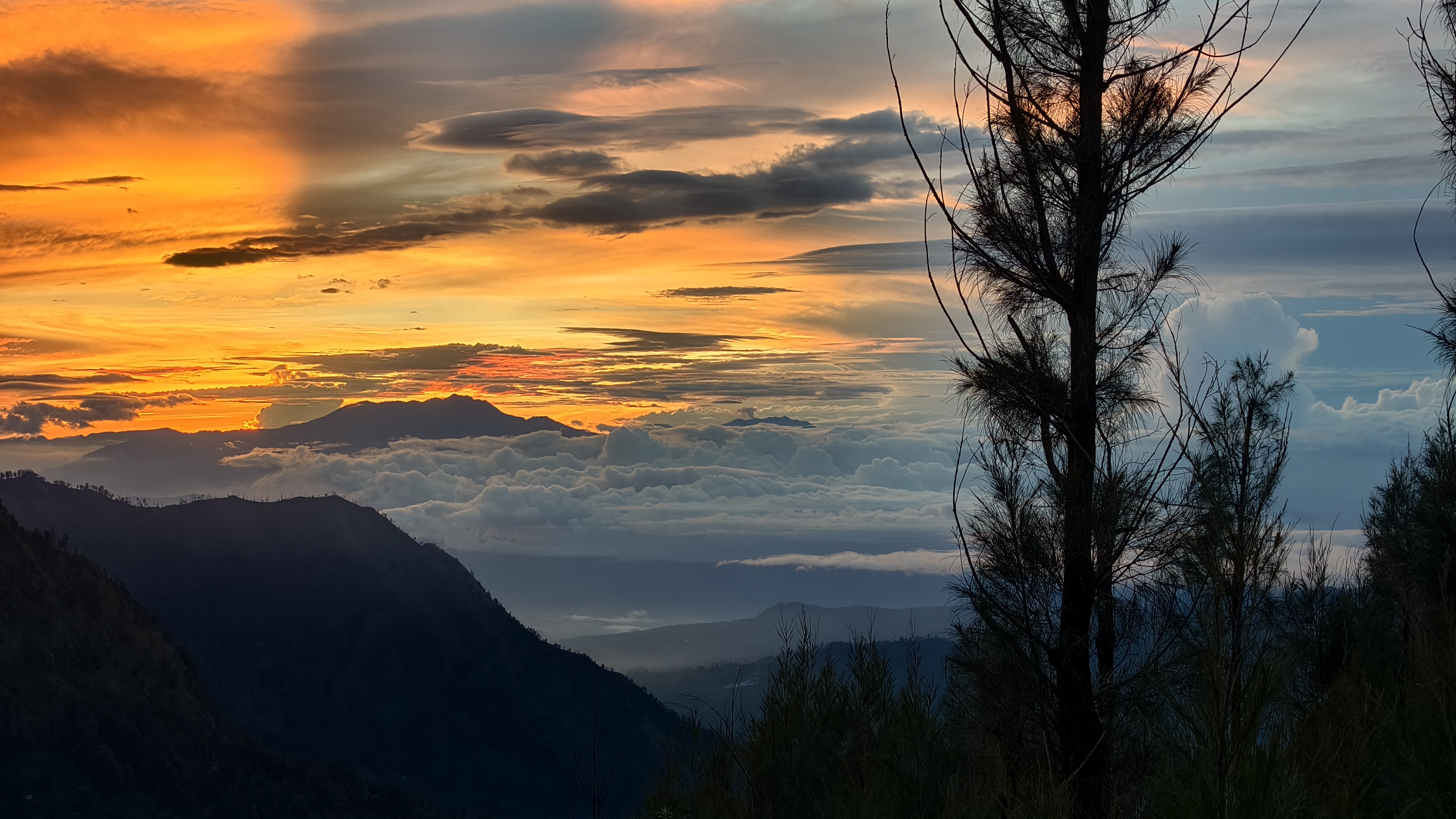 Рассвет на Seruni Point