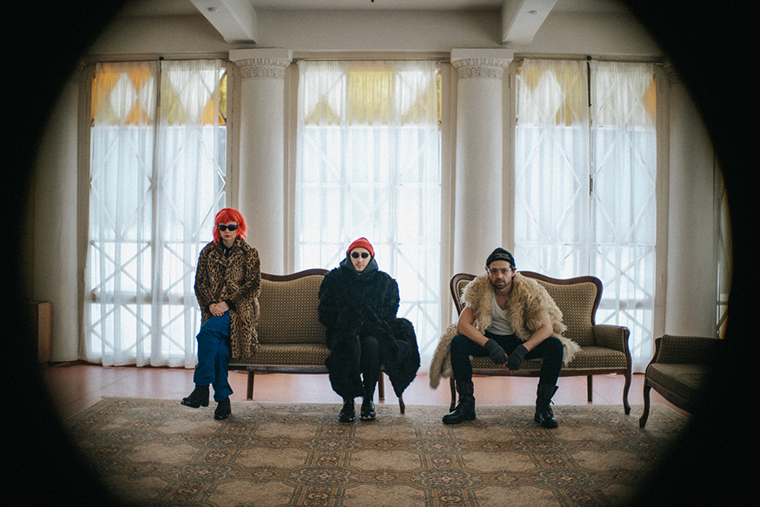 © Сатирикон