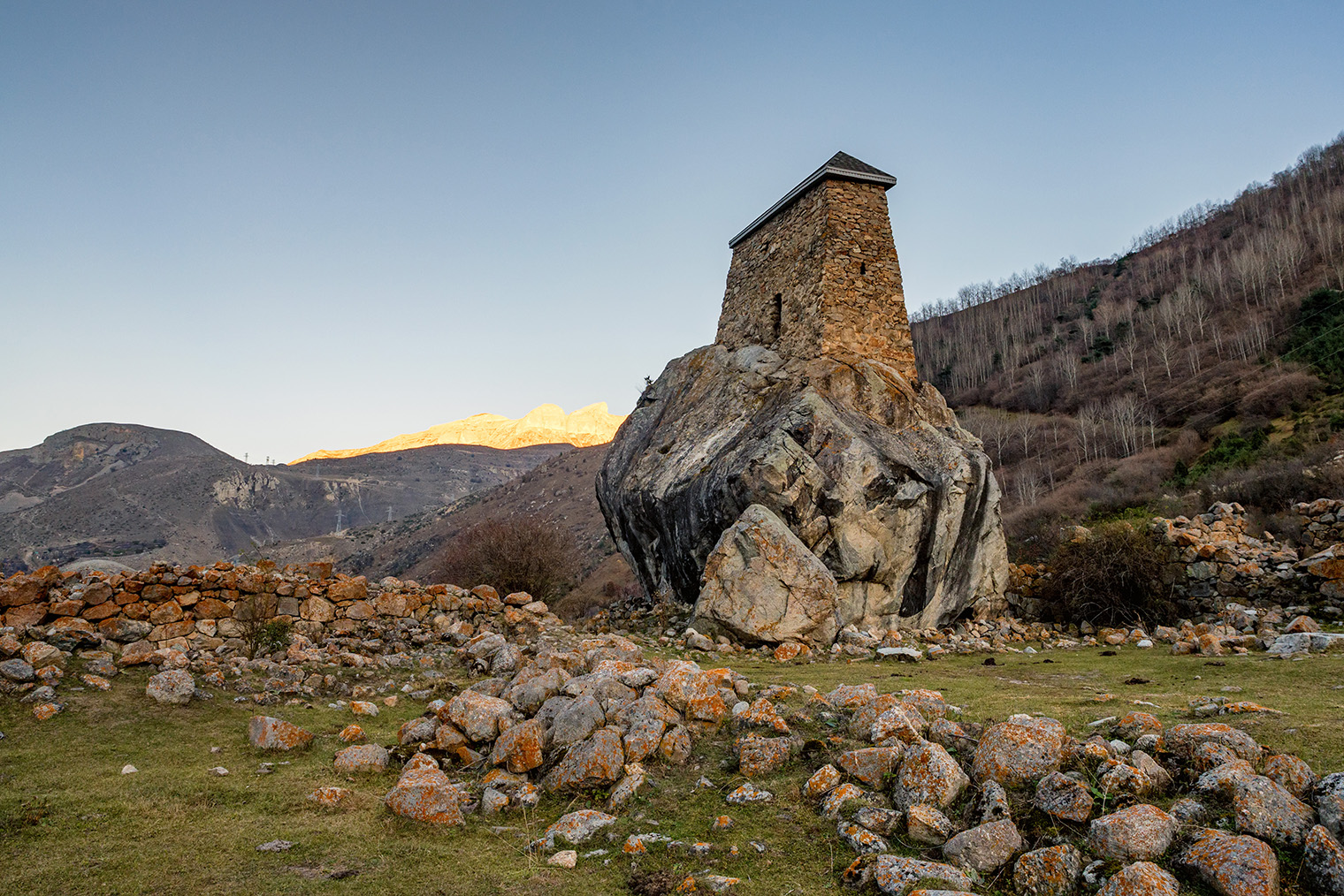 Башня Амирхан-Кала. Фотография: Yakov Oskanov / Shutterstock / FOTODOM