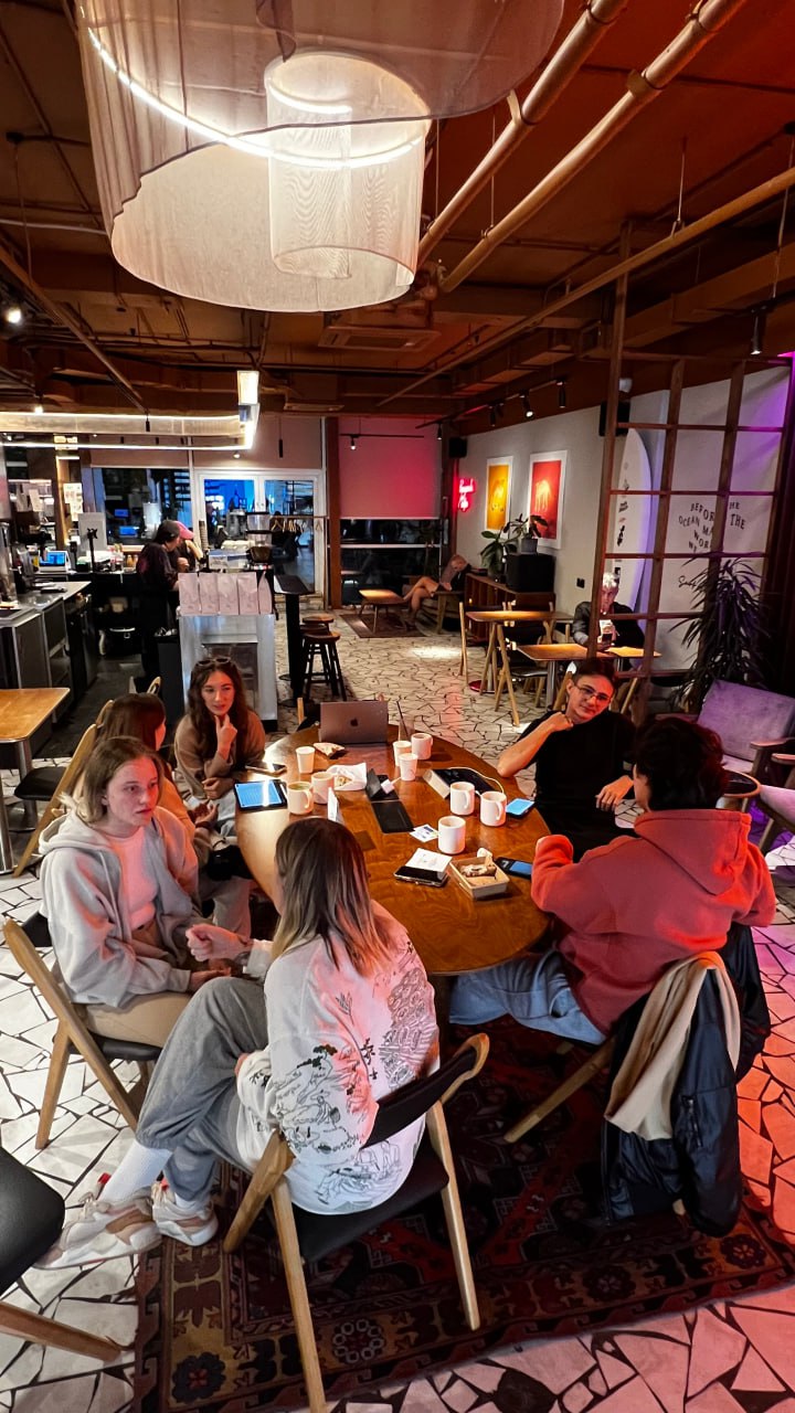 Участников разбивают на пары