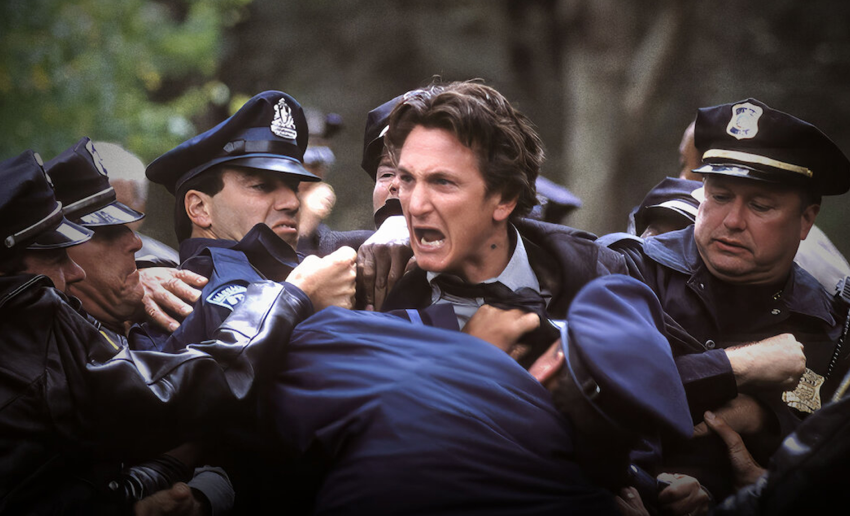 Таинственная река