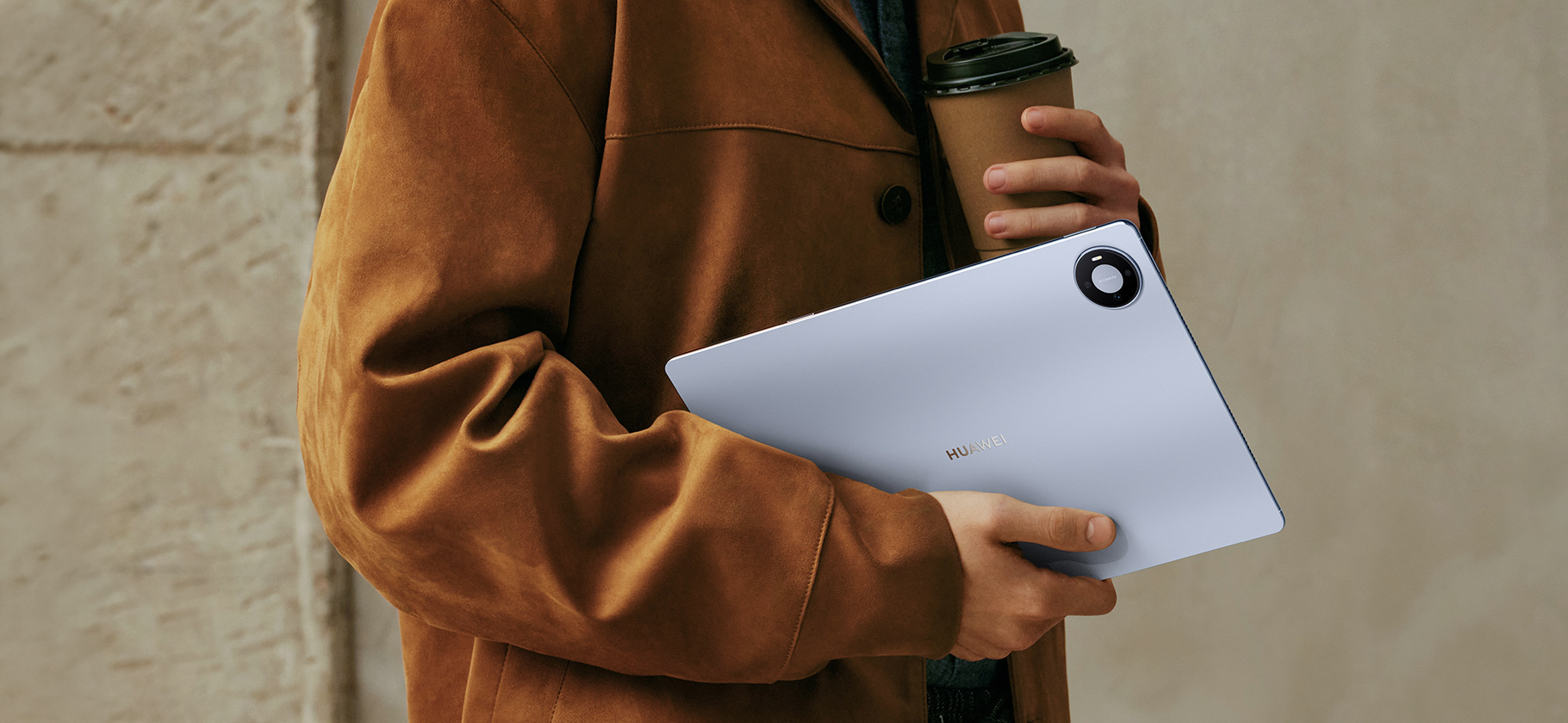 Huawei представила смартфон Nova 15​ Max, ультратонкий планшет MatePad Pro Max и детские смарт-часы