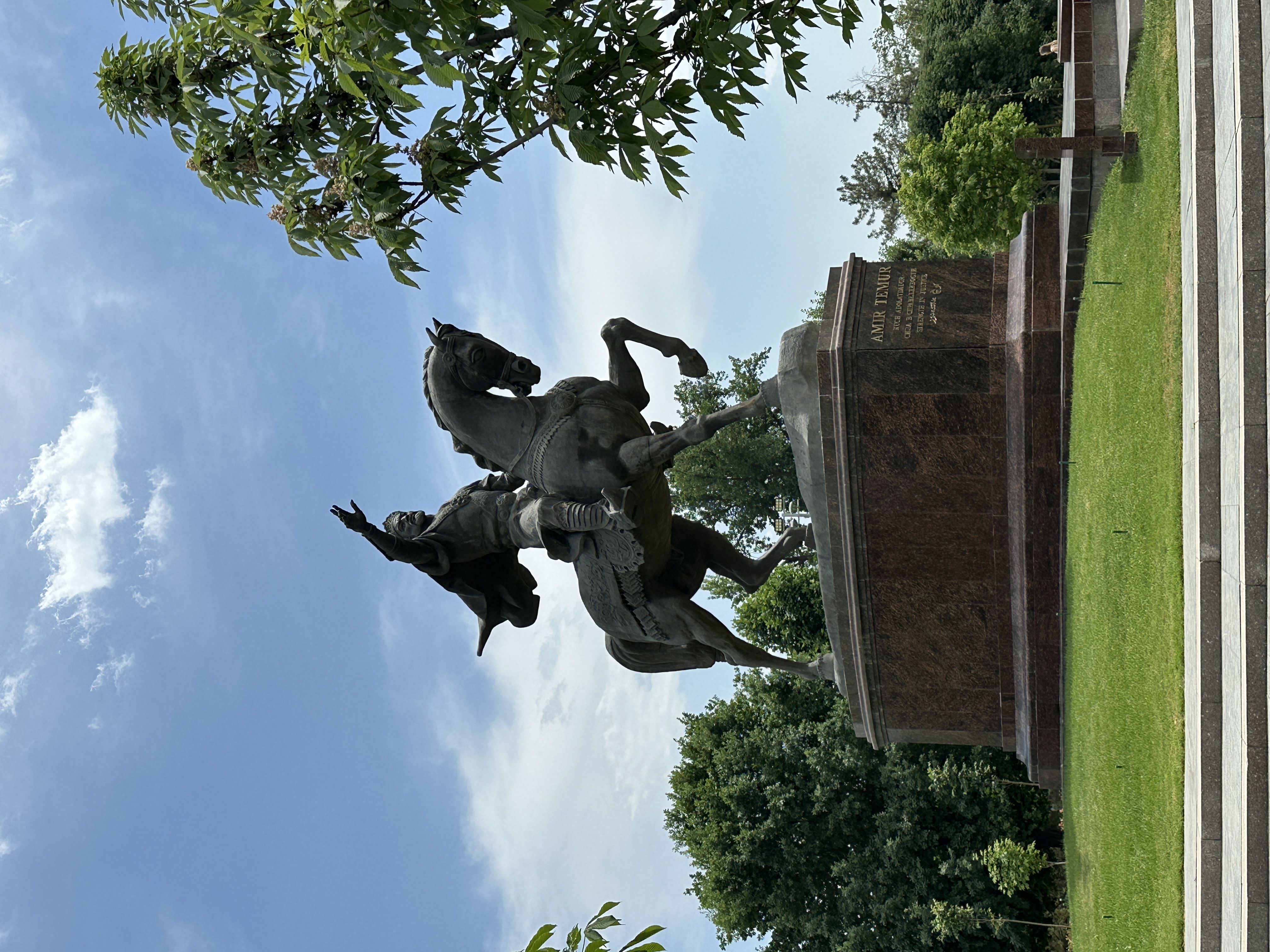 Главный памятник великому Тимуру, Ташкент