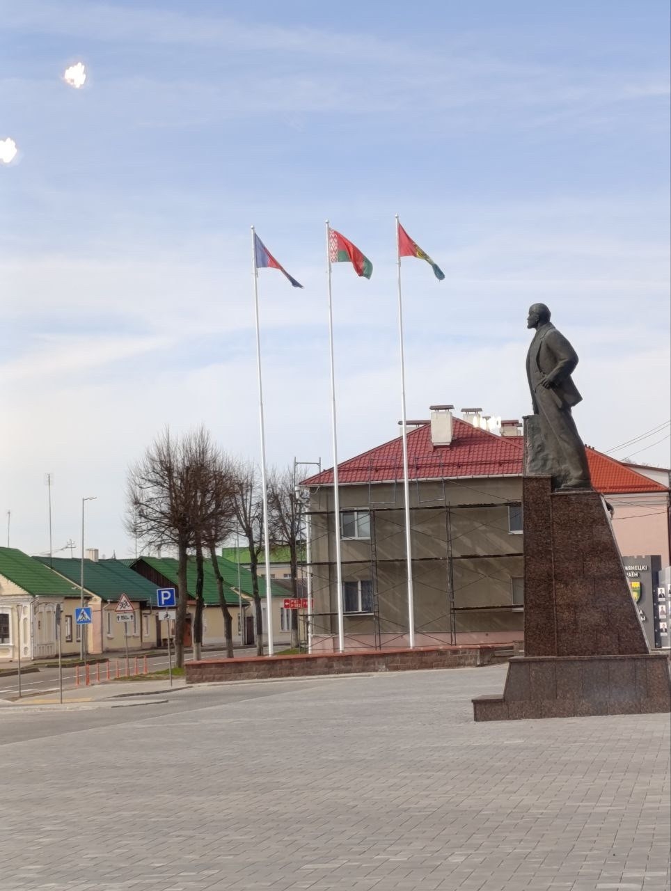 Ленин — думала, что это Астрахань, но нет:) это Беларусь.
