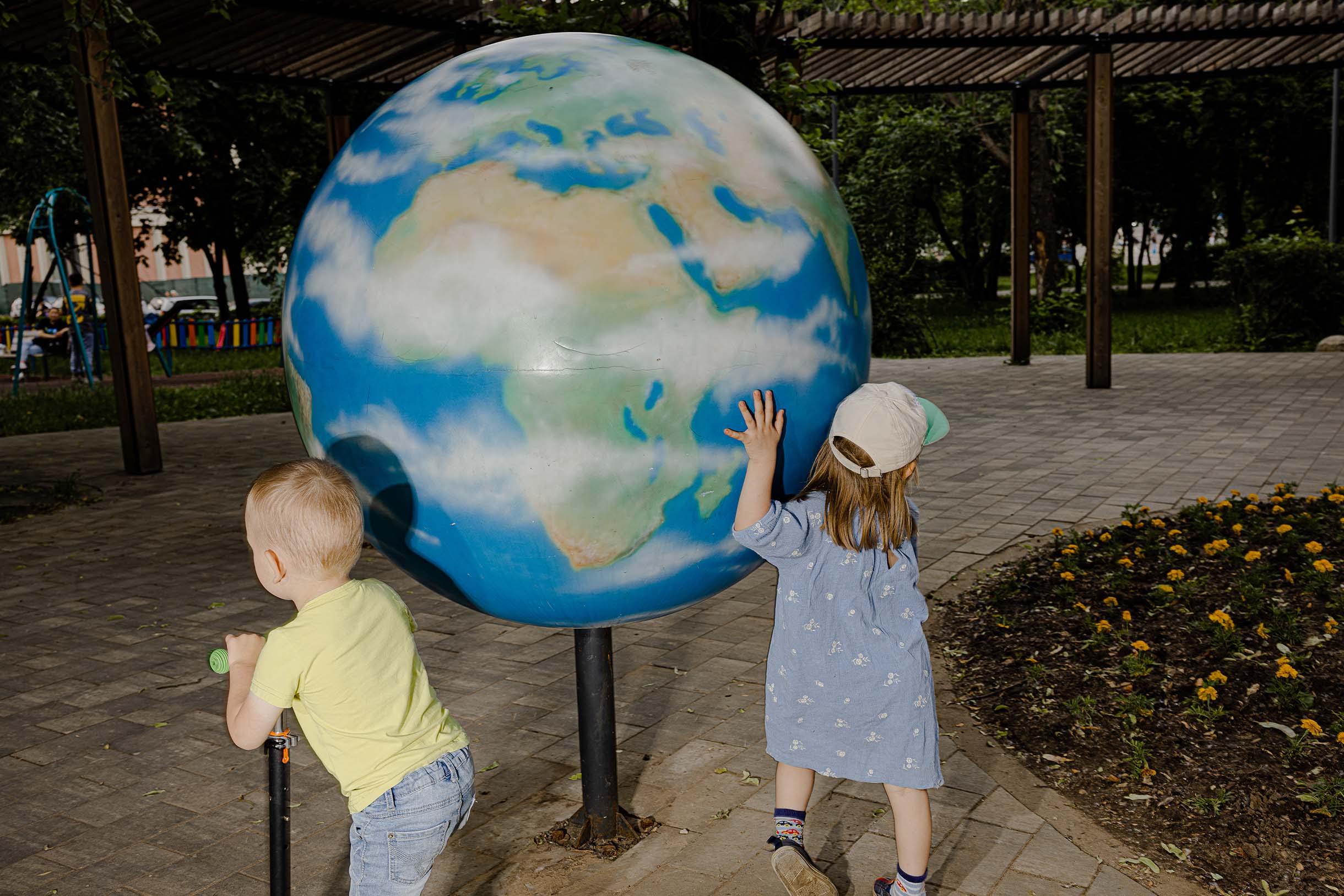 И макеты планет — хороший способ познакомить ребенка с Солнечной системой