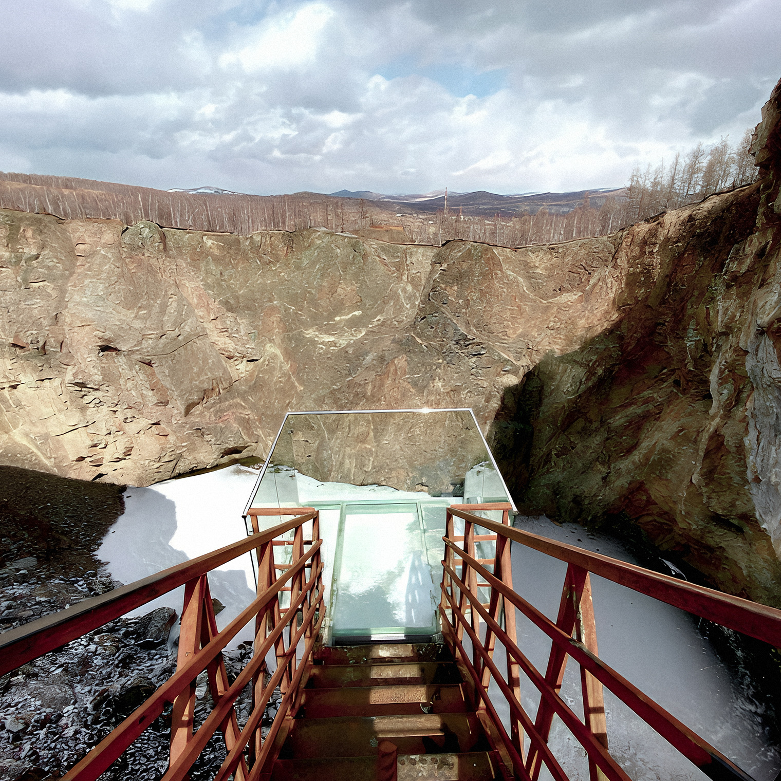 Отсюда любят прыгать экстремалы