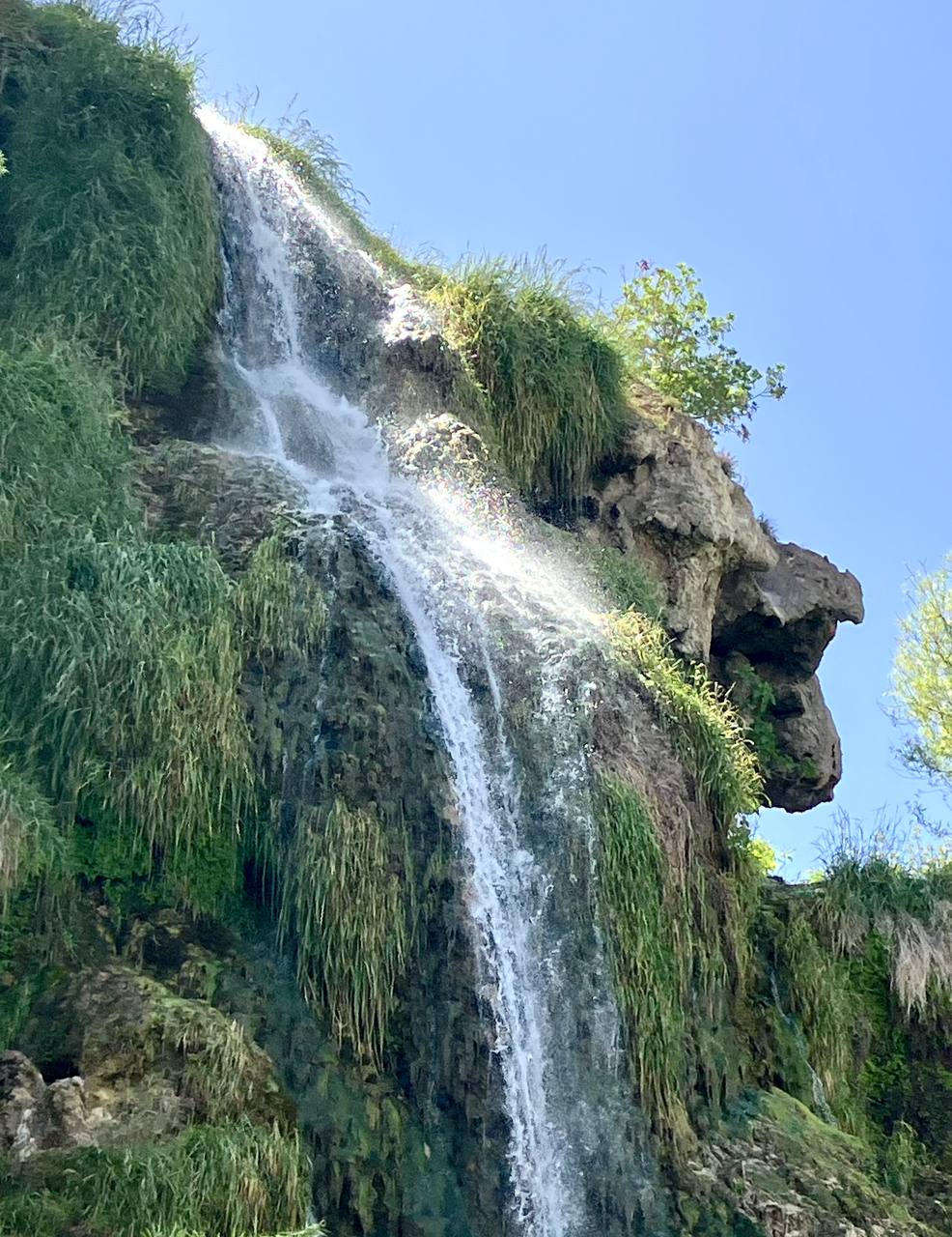 Водопад Ниасар
