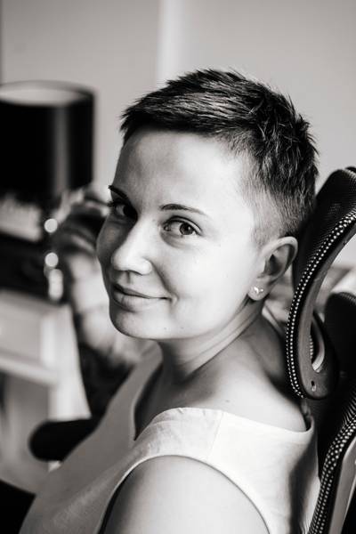 Женя Новикова 