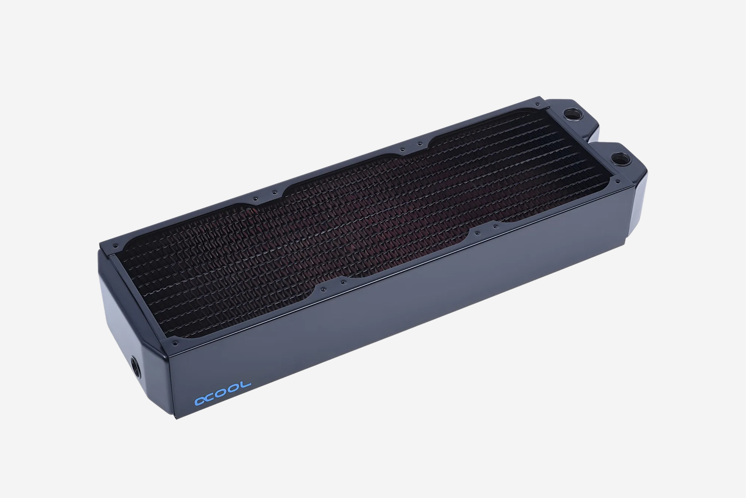 Alphacool NexXxoS UT60 — медный трехсекционный радиатор с широкими ячейками