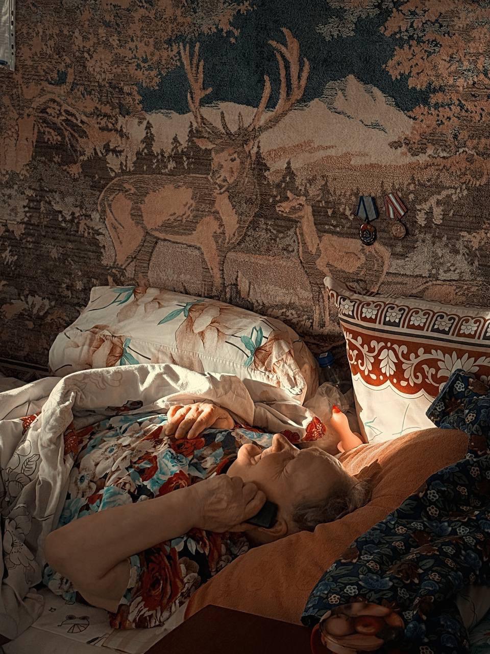 Дома и врачам стены помогают