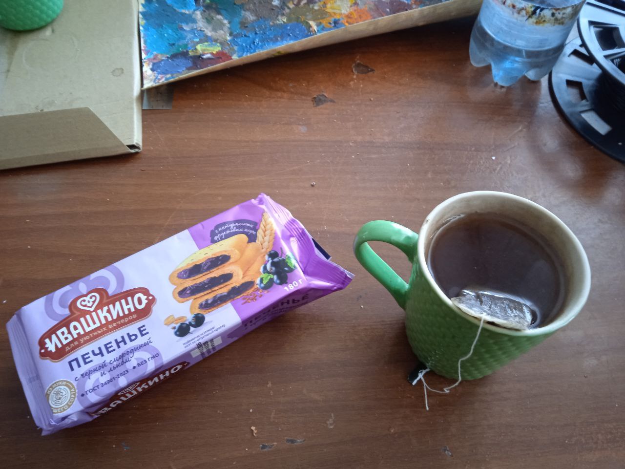 Чай с печеньками