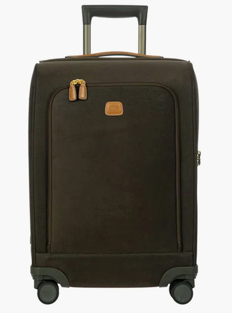 Так выглядит кожаный чемодан Brics для ручной клади. Источник: robinzon.ru