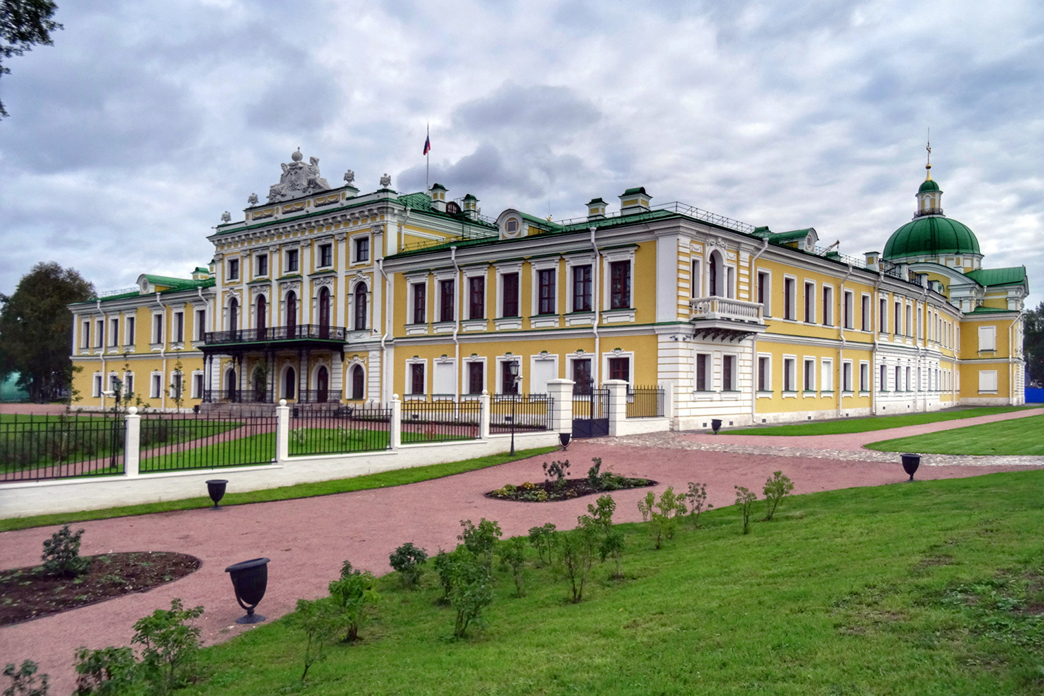 Путевой дворец. Фотография: DmitrySimonov / Wikipedia