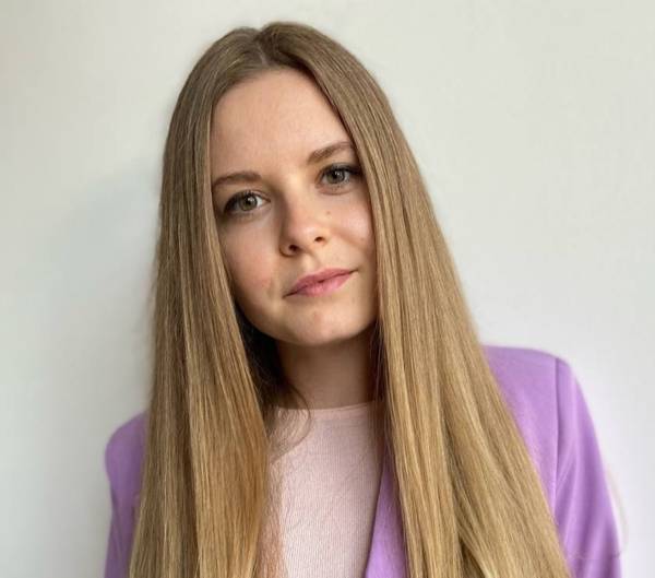 Елена Рогожина 