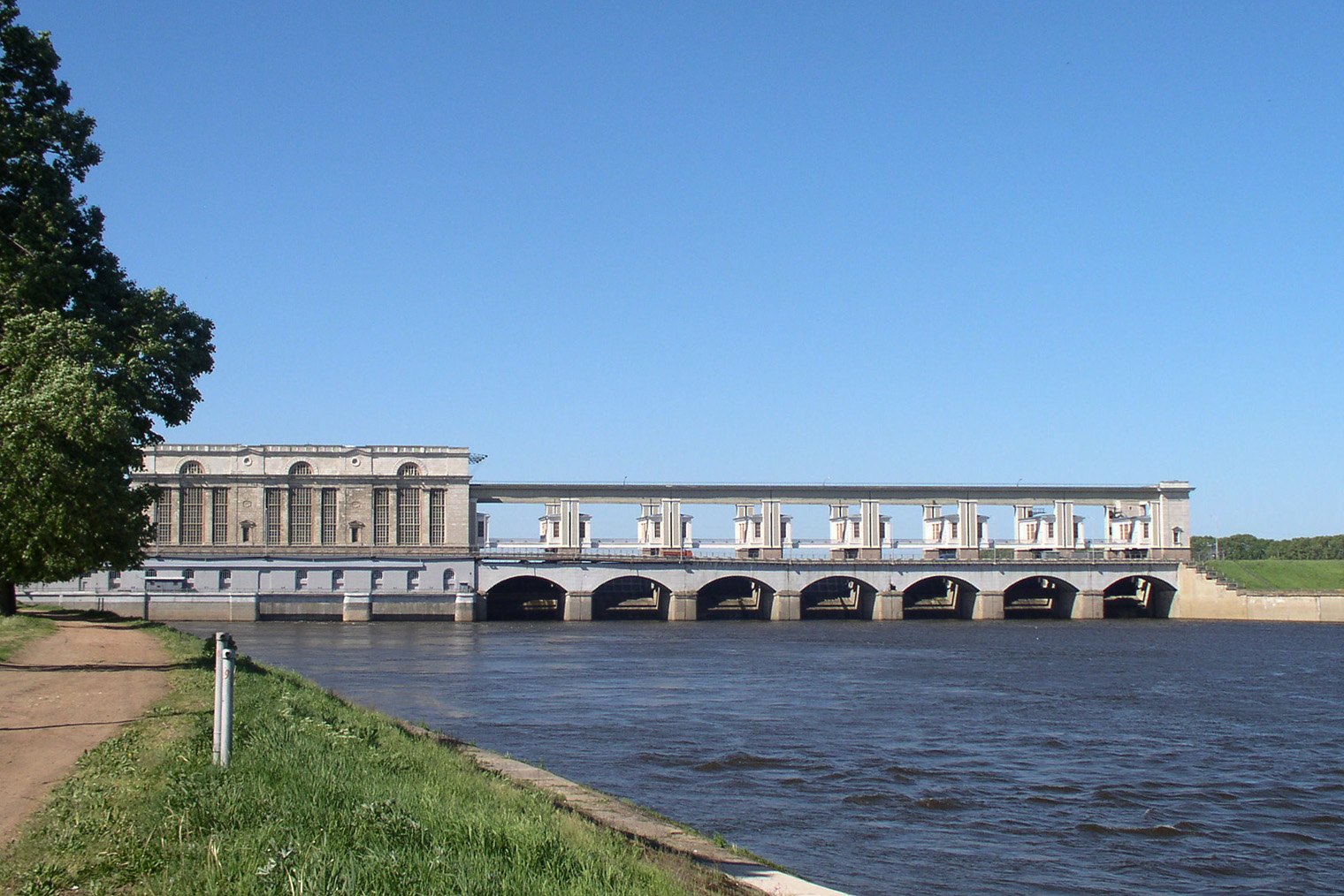 Угличская ГЭС. Фотография: Alaexis / Wikipedia