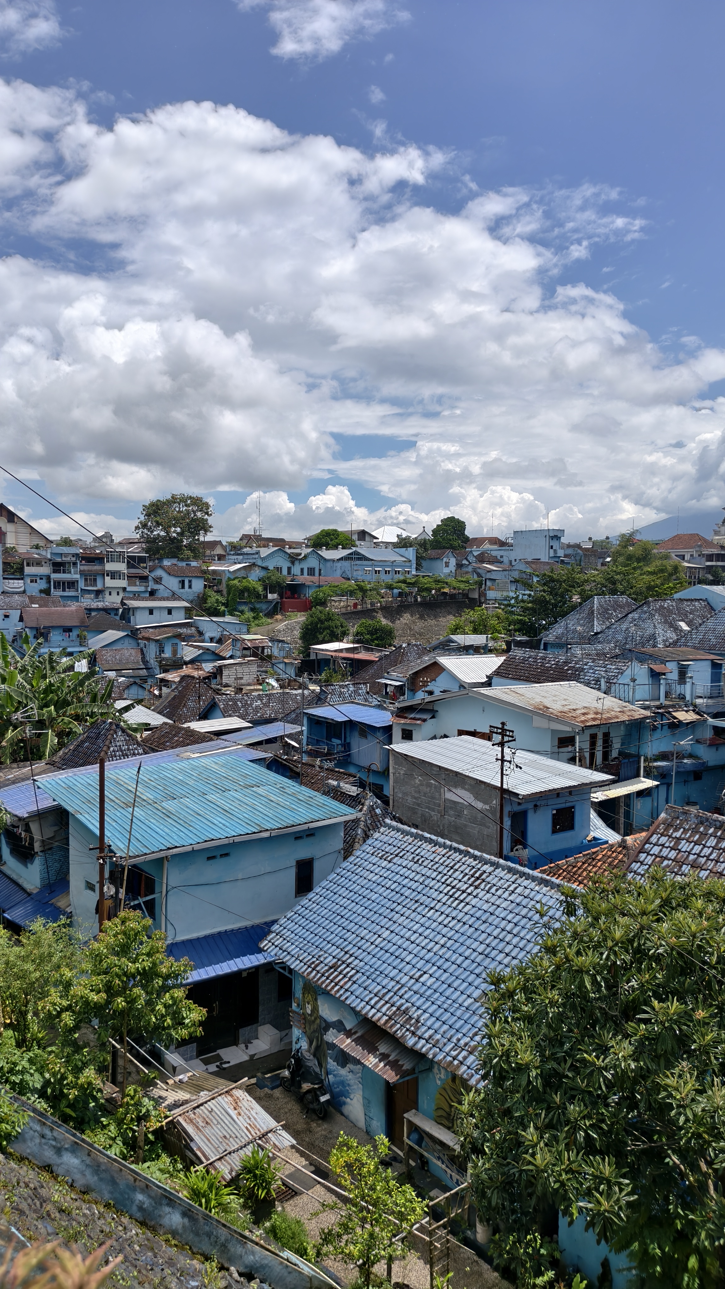 Маланг, Голубой город