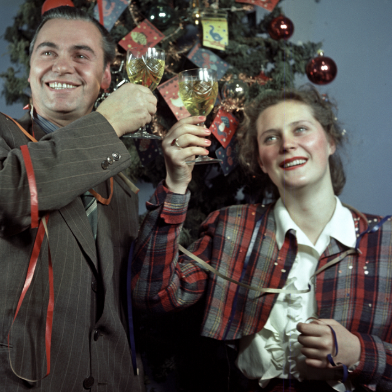 Фото: Яков Рюмкин, «С Новым годом, товарищи!», 1954 / МАММ, архив журнала «Огонек»