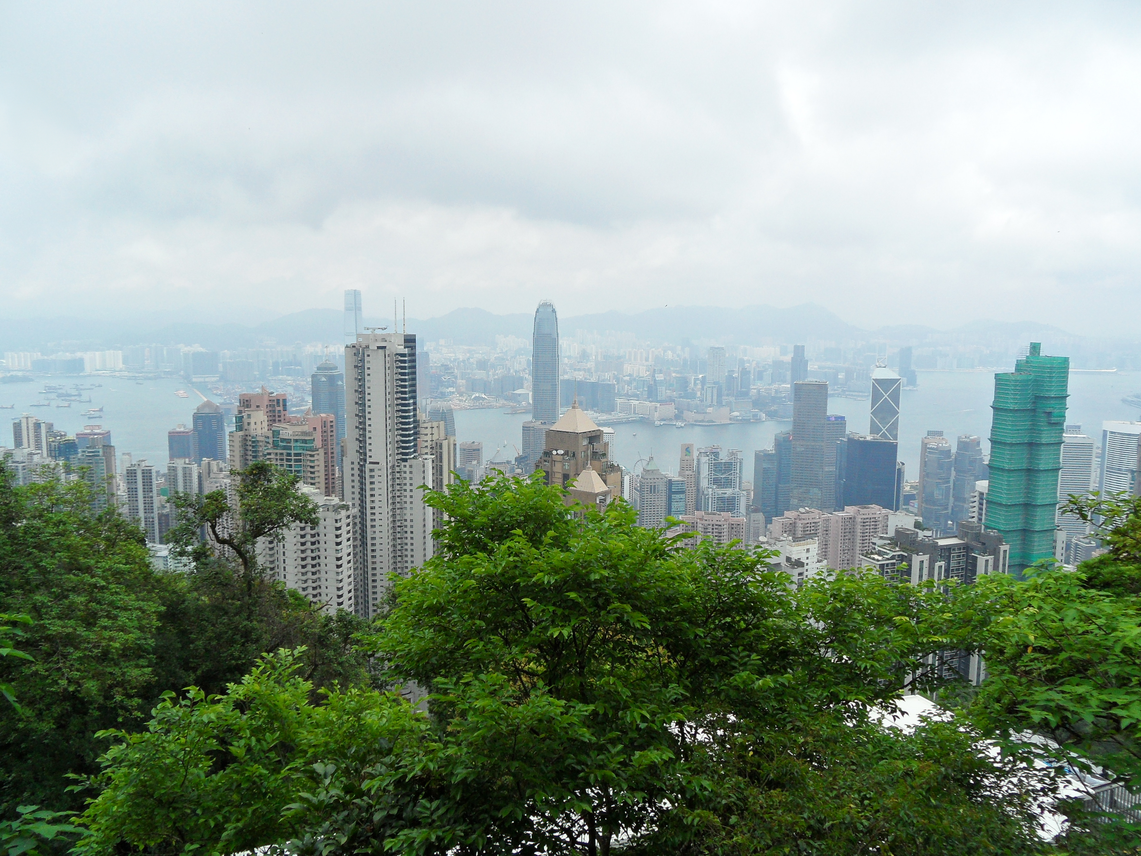 Обозреваем Гонконг с вершины Victoria Peak