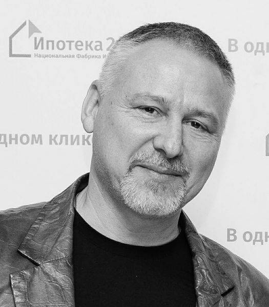 Владимир Попов 