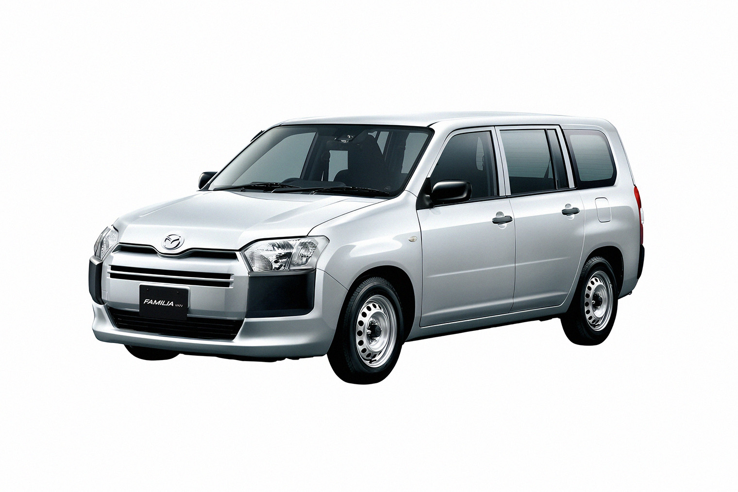 Mazda Familia, результат бейдж-инжиниринга Probox. © Mazda