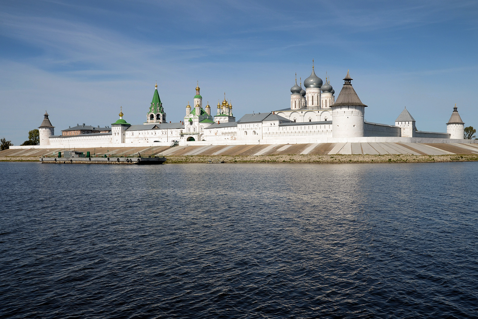 © Kirill Skorobogatko / Shutterstock / FOTODOM